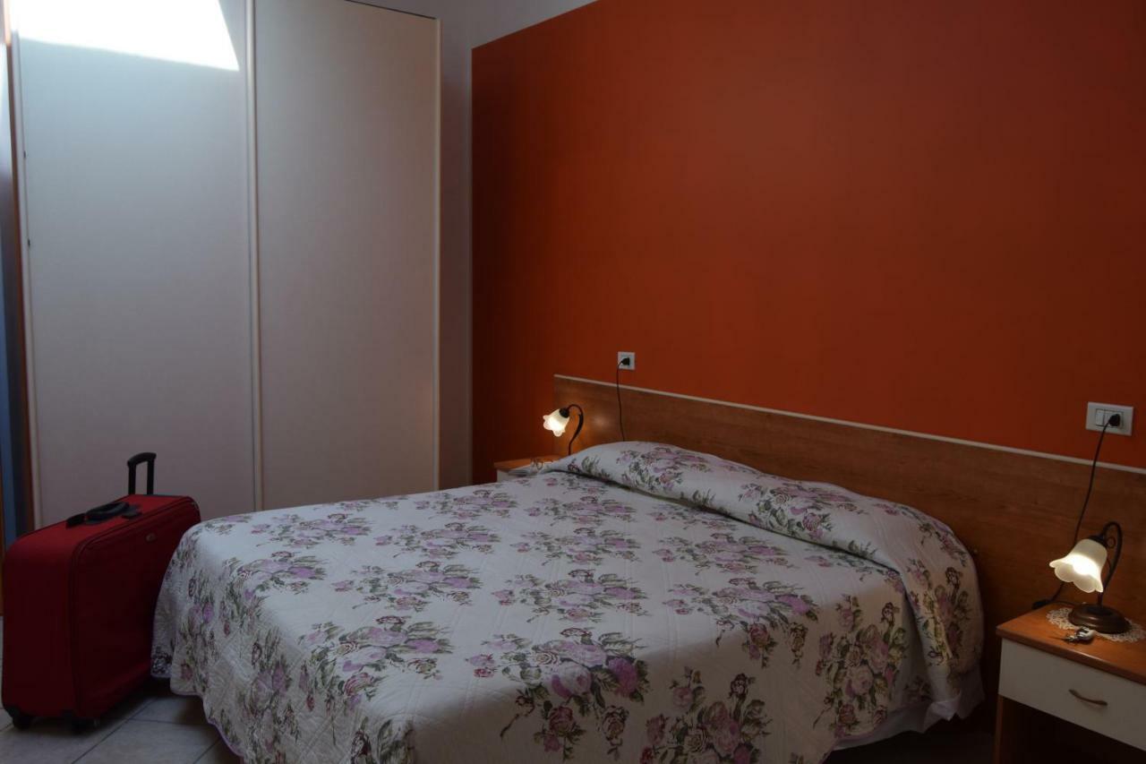 Il Turrione "App. Santa Chiara" Apartment Assisi Luaran gambar